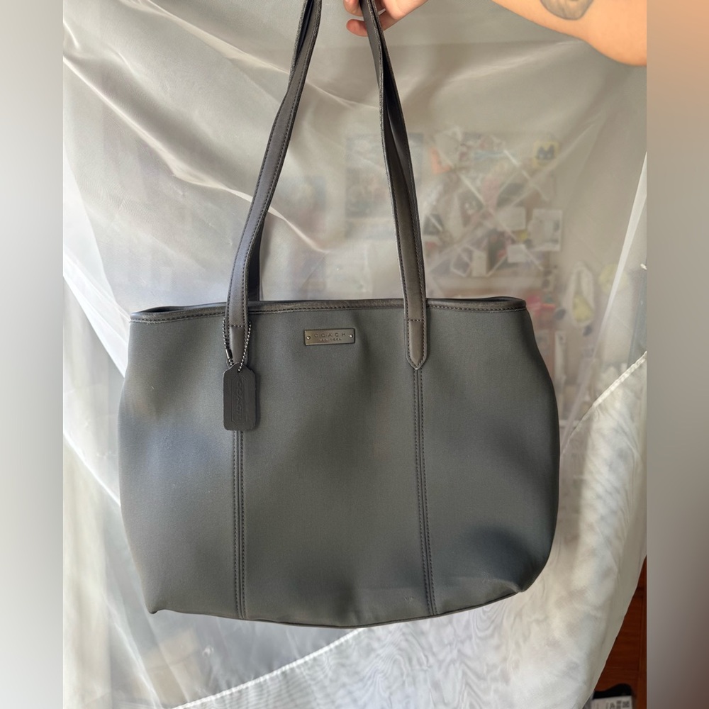 Vintage Coach Neo Large Bucket Tote (6224) in Gray